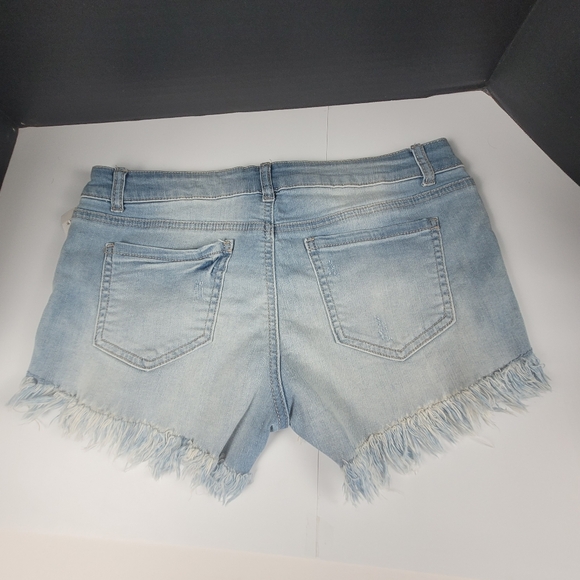 Wax Jeans Shorts NWT Large - Picture 8 of 8